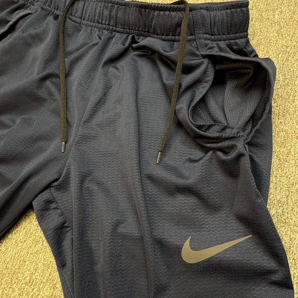 Nike Epic Training Joggers Mens M Knit Lightweight Track Pants DM6597‎